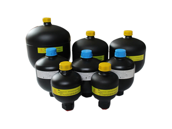 蓄能器的作用有哪些常見的？